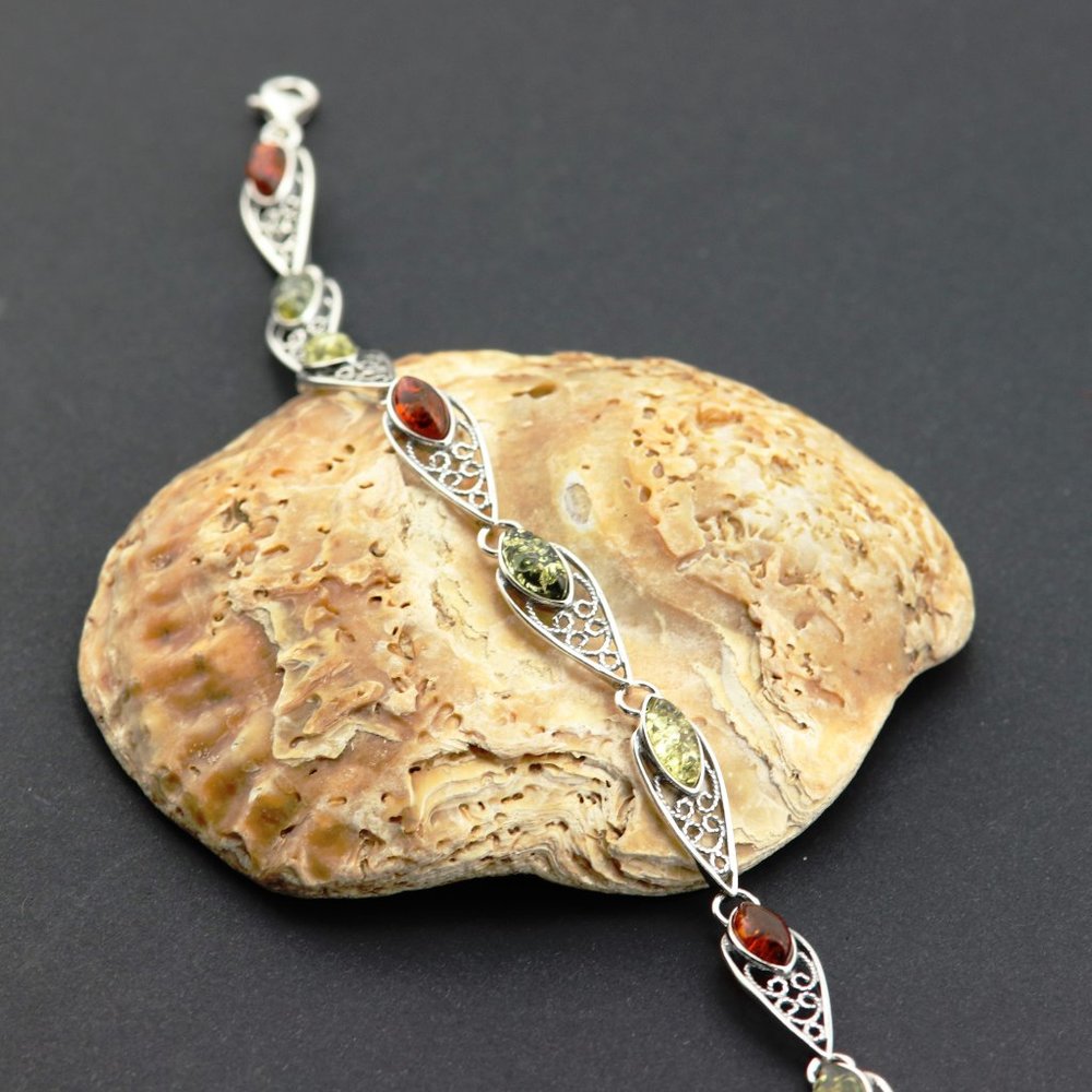 Sterling silver and natural Baltic amber link bracelet - Picture 9 of 13